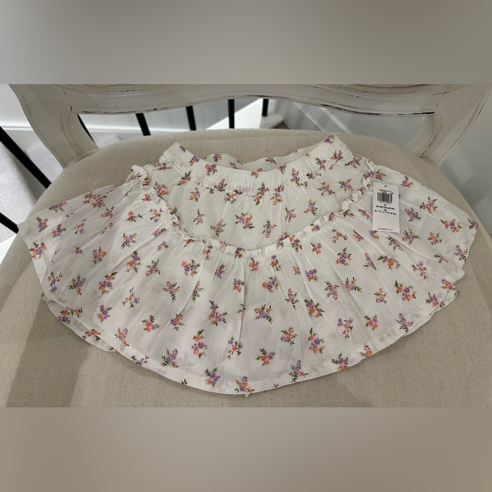 🦢 3T Floral Ruffle Vintage~Like Pattern Toddler Skirt With Skort NWT